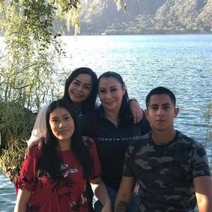 Meet your Posher, Lety